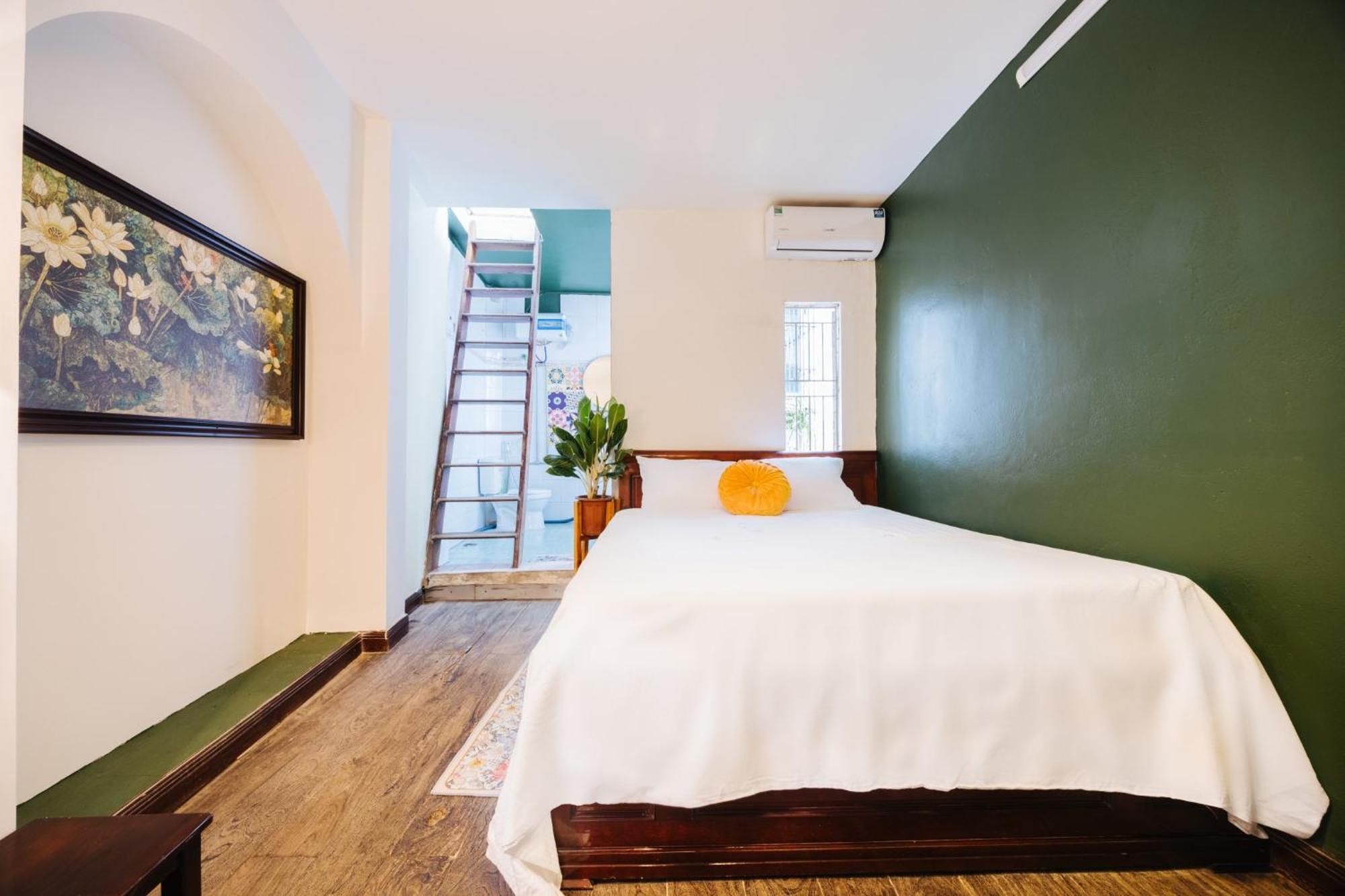 Homestay And Eggcoffee Central Hanoi Old Quarter Экстерьер фото