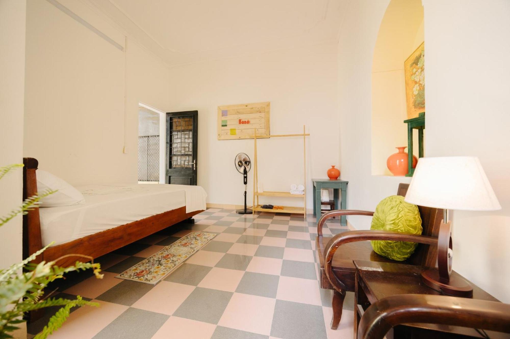 Homestay And Eggcoffee Central Hanoi Old Quarter Экстерьер фото